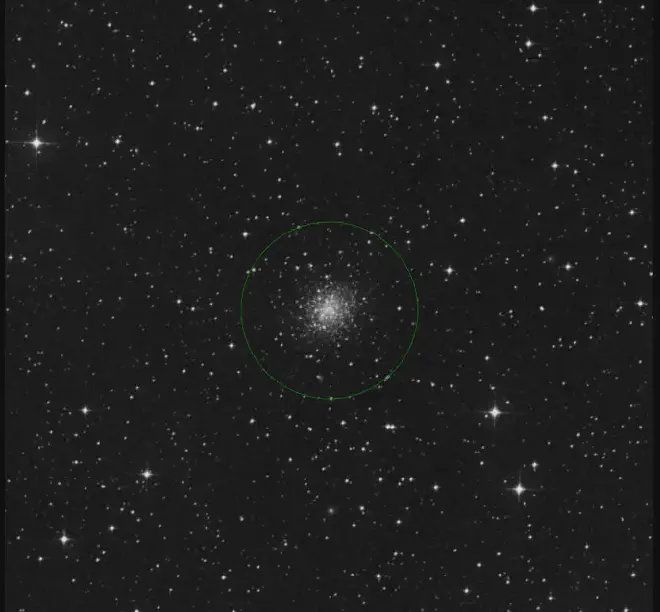 NGC 1841 en Digitized Sky Survey 2